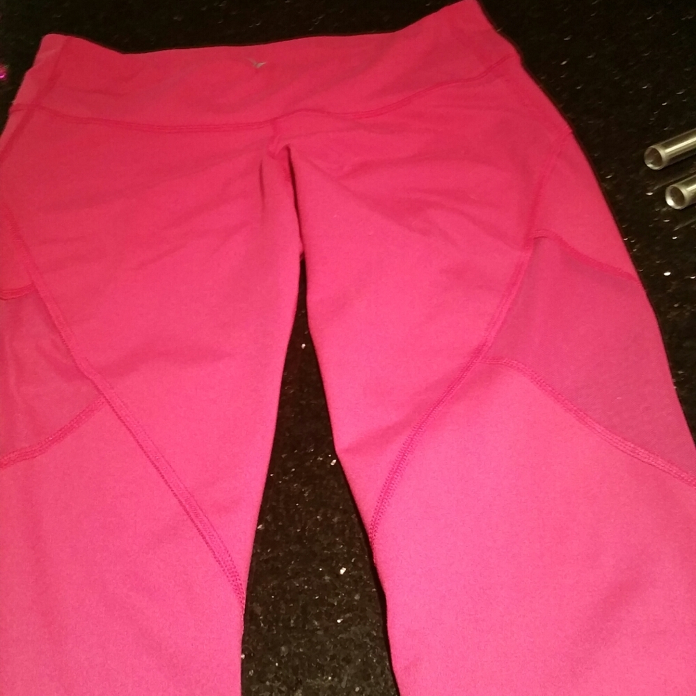 UNDER ARMOR ADJUSTEE/CELINDO WOMEN'S PANTS.